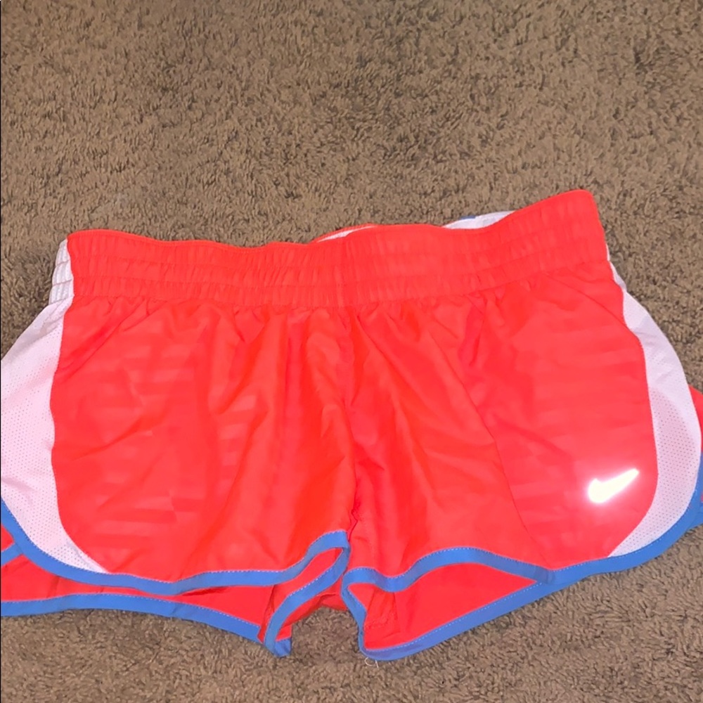NWOT Nike running short
